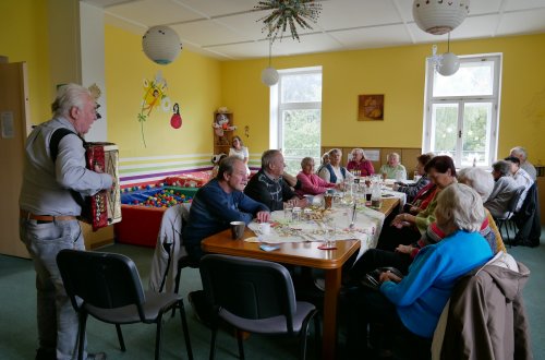 Kopretina zorganizovala setkání seniorů