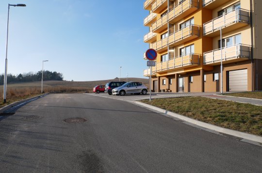 Letos se začnou budovat pozemky na Hliništích