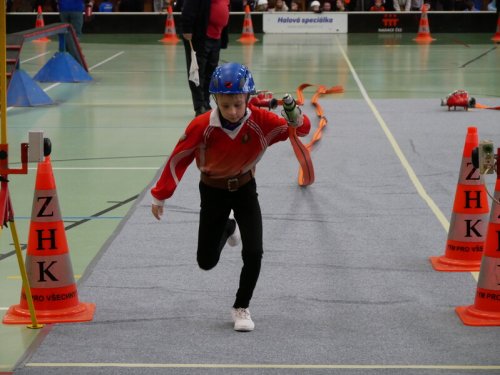 Mladí hasiči startovali na Zimním halovém kvartetu