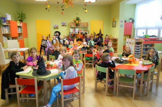 Děti si užily dýňování i Haloween