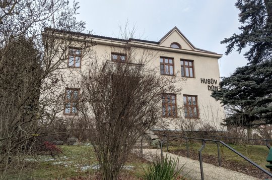 Hostem večera bude Vojtěch Dárvík Máca