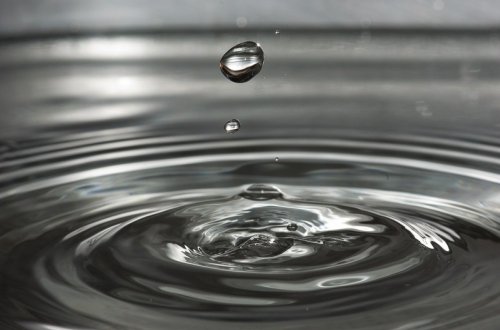 Cena vody se zvedne o víc než čtyři koruny