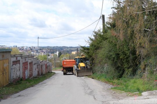 Ve středu a ve čtvrtek bude zavřená ulice Nad Gymnáziem