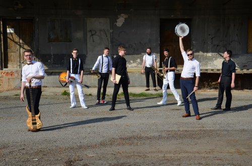 Na závěr Kulturního léta se představí The Shots a Muzikanti Ladislava Prudíka