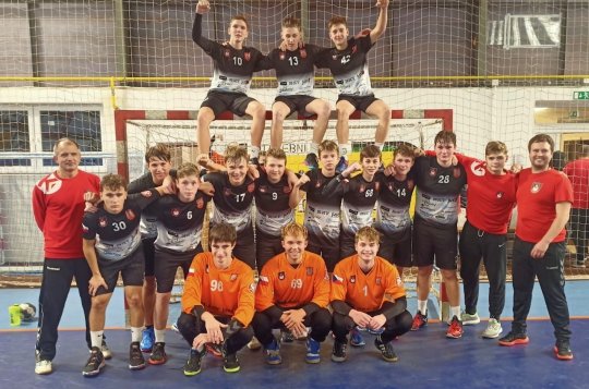 Dorostenci se rozešli smírně s Telnicí 