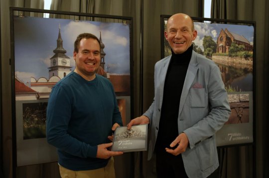 Velké Meziříčí má novou knihu. Sedm tváří města odhaluje genius loci