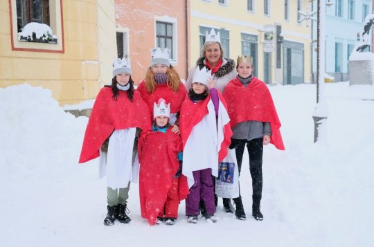 Snahou žďárské Charity je přinést do domovů radost z Kristova narození