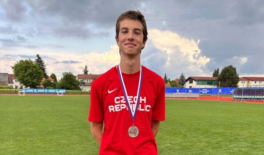 Adam Červinka zaběhl národní rekord