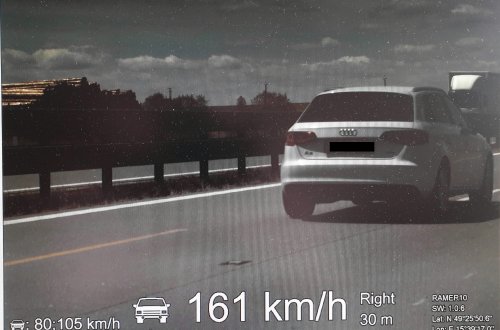 Řidiči se chovají na dálnici D1 neukázněně