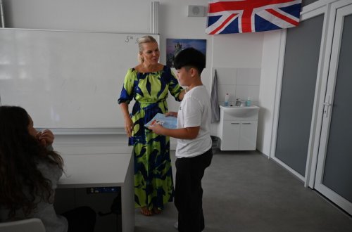 Slavnostní předávání certifikátů Cambridge English na ZŠ Oslavická 