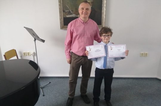 Žák ZUŠ Velké Meziříčí Vít Nedoma získal vynikající ocenění na mezinárodní soutěži