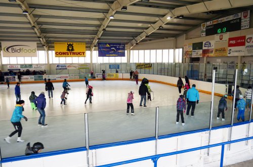 Zimní stadion se otevírá veřejnosti