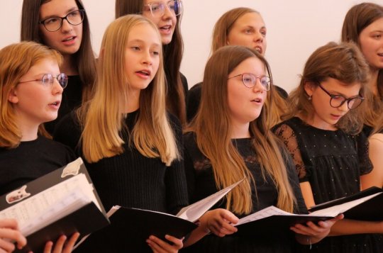 Koncert na gymnáziu přinesl průřez hudebními žánry