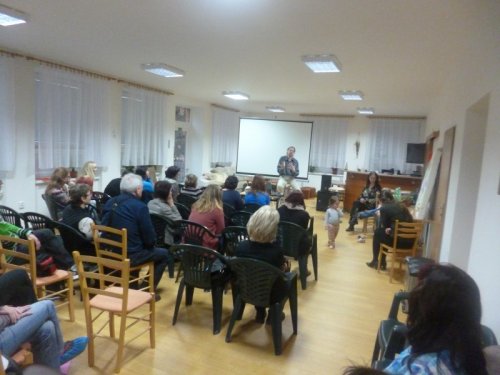 V Nese promítali fim Zachraňte Edwardse