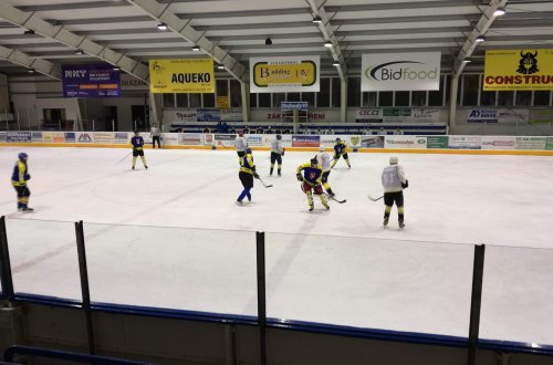 Městská hokejová liga odehrála osmé kolo