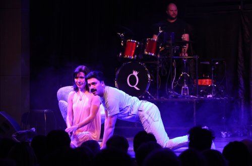 Milovníci kapely Queen si užili páteční večer