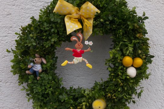 Velikonoční věncování: Přijďte si vytvořit svůj vlastní jarní věnec