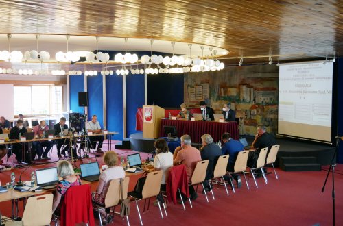 Na funkci zastupitele rezignoval Petr Vrána