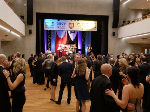 Městský ples se koná netradičně v dubnu