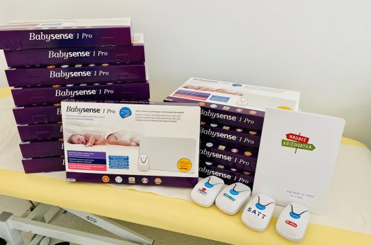 Novorozené děti v Novém Městě na Moravě bude hlídat 13 nových monitorů dechu