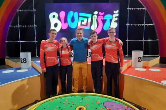 Velkomeziříčští gymnazisté se neztratí ani v Bludišti