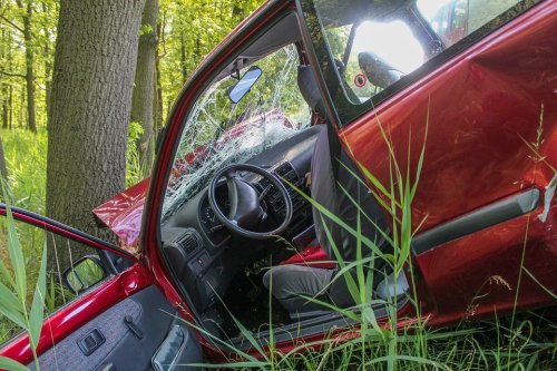 Policisté vyjížděli za první čtyři měsíce letošního roku k 1 282 dopravním nehodám