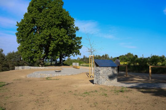 Opravená vyhlídka Tři kříže již vítá první návštěvníky