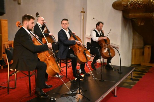 Smyčcový kvartet rozezněl chrám sv. Mikuláše