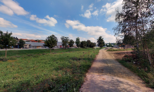 Studie zkoumá dvě varianty cyklostezky