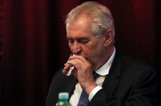 Je libo špetky Zemana? Prosím!