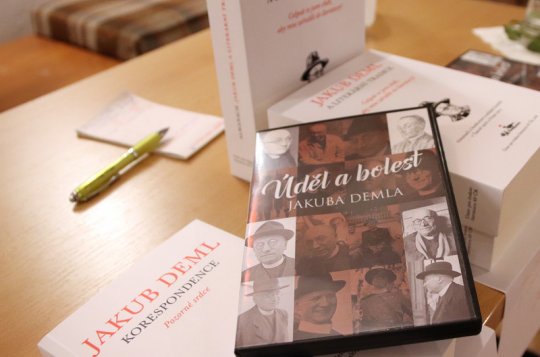 Film o Jakubu Demlovi je k dostání v recepci radnice
