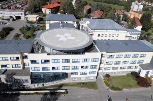 Špatná epidemiologická situace na Žďársku nedovolí novoměstským zdravotníkům plánovat operace