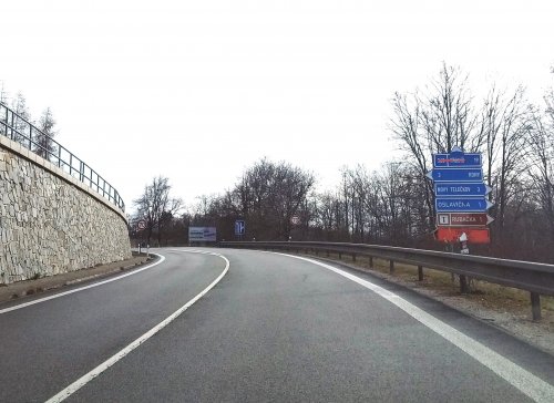 Silnice na Třebíč se dočká nového povrchu. Řidiče na jaře čeká dopravní omezení