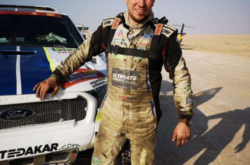 Zatracený tisícihran a ruční práce s Leathermanem v poušti pokazily výsledek