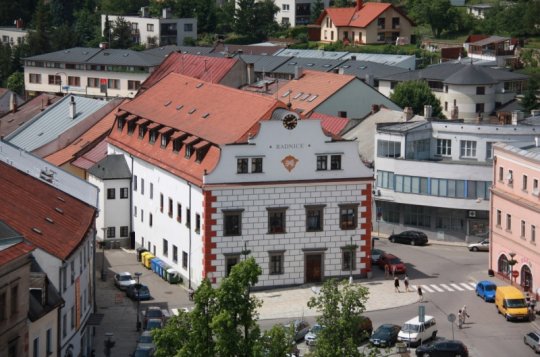 Velkomeziříčská radnice pracuje na jedničku