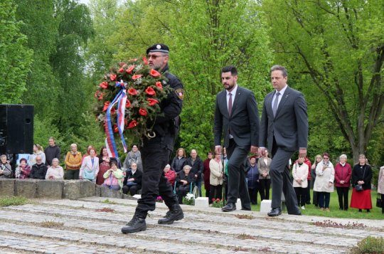 Velké Meziříčí si připomnělo 80 let od konce války