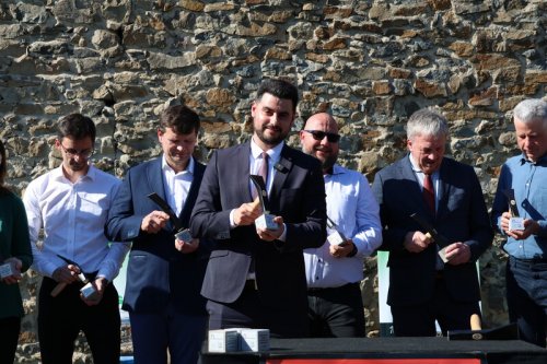 Rekonstrukce začíná, náměstí na ni čekalo čtyřicet let