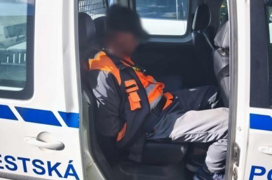 Opilý muž putoval na záchytku