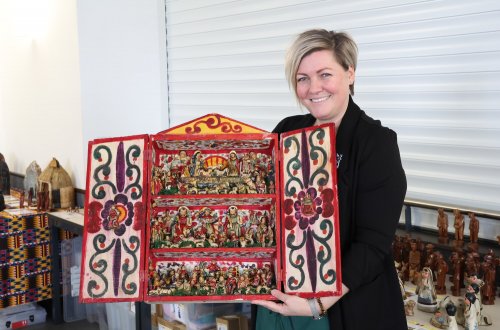 Z Měřína do celého světa: Sestry nasbíraly 156 betlémů a drží rekord