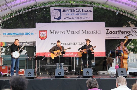 Kapela Šero přivezla v neděli bluegrass
