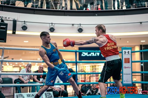 Velkomeziříčský boxer na republikovém šampionátu