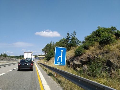 Provoz na dálnici je do čtvrtka dočasně omezen