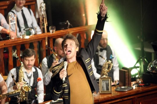 Vojta Dyk s brněnským big bandem zvedli posluchače ze židlí