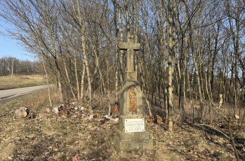 Příběhy z křížů: Trojanův kříž