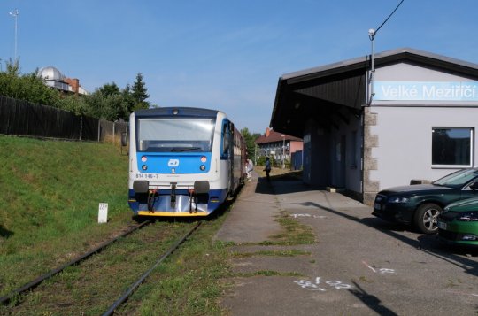 Začíná rekonstrukce vlakové zastávky