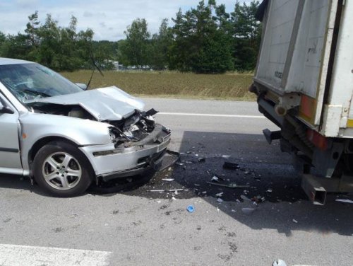 Hasiči včera vyjížděli ke dvěma dopravním nehodám