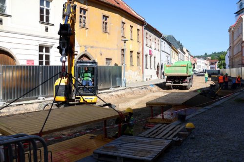 U Bašty je téměř hotovo. Prodejny v místě stavby zůstávají otevřené