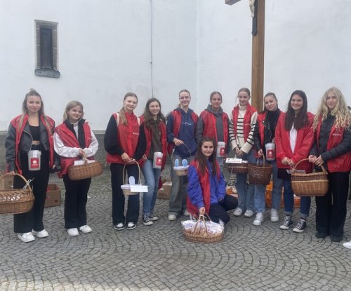 Koláč pro hospic: vybralo se přes 70 tisíc