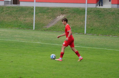 Ani vedení o tři branky nestačilo