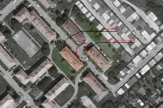 V ulici Na Výsluní umístí pracovníci novou dopravní značku